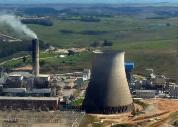 Estudo global vê contradição em política para carvão mineral no Brasil